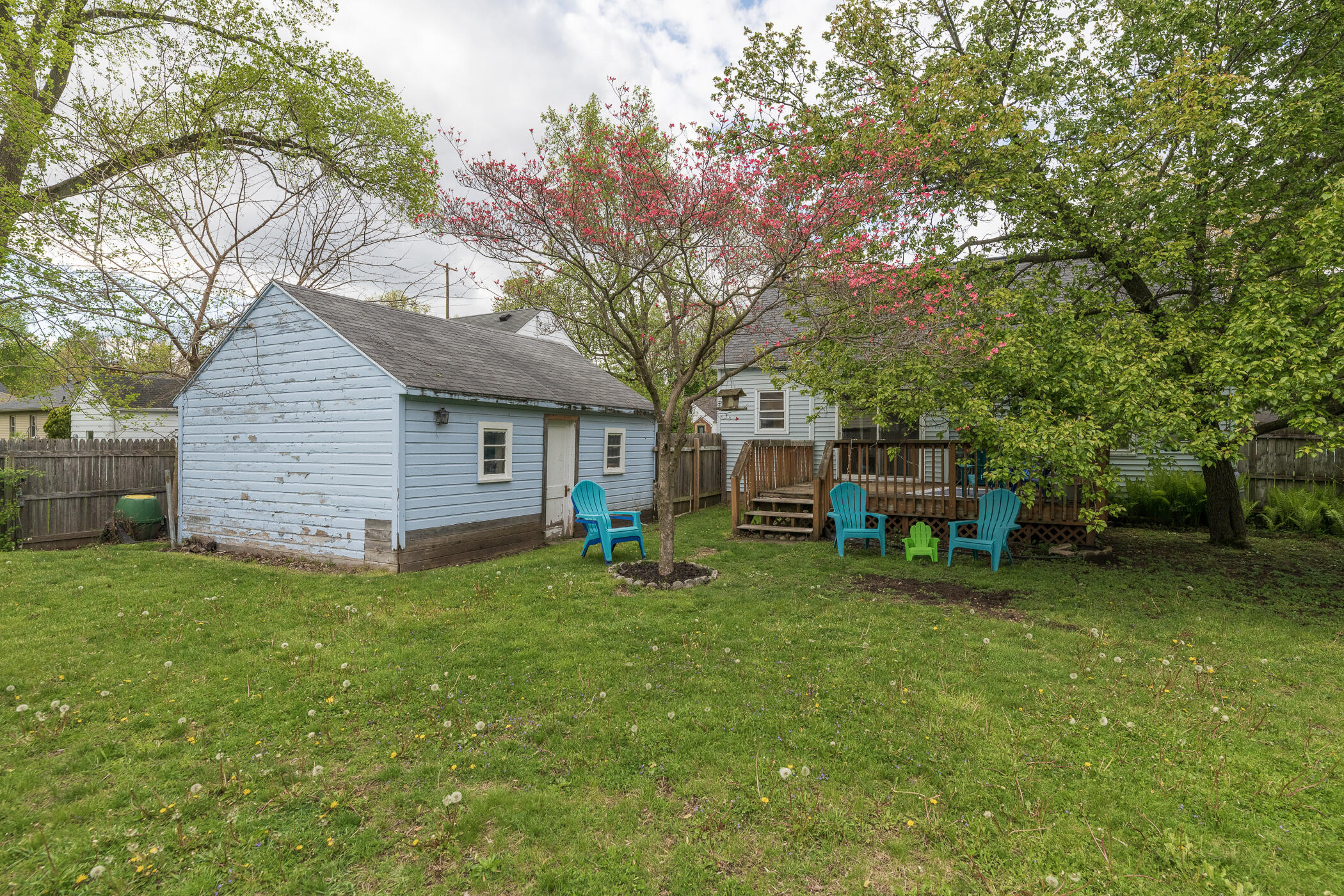 2022 Paddington Road Kalamazoo MI 49001