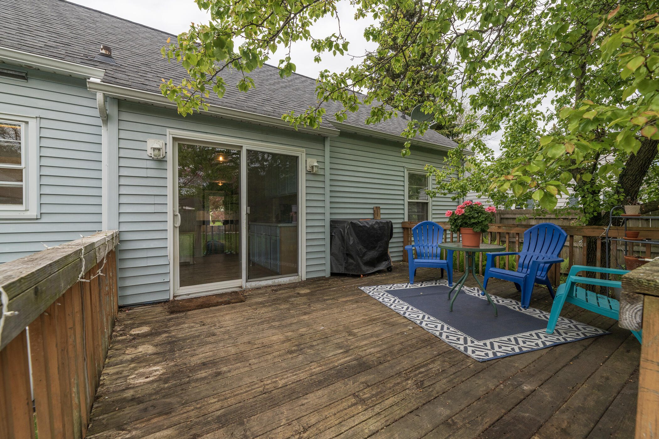 2022 Paddington Road Kalamazoo MI 49001
