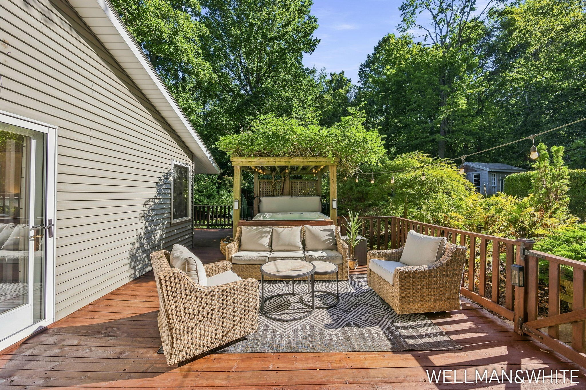 2675 Chestnut Lane Fennville MI 49408