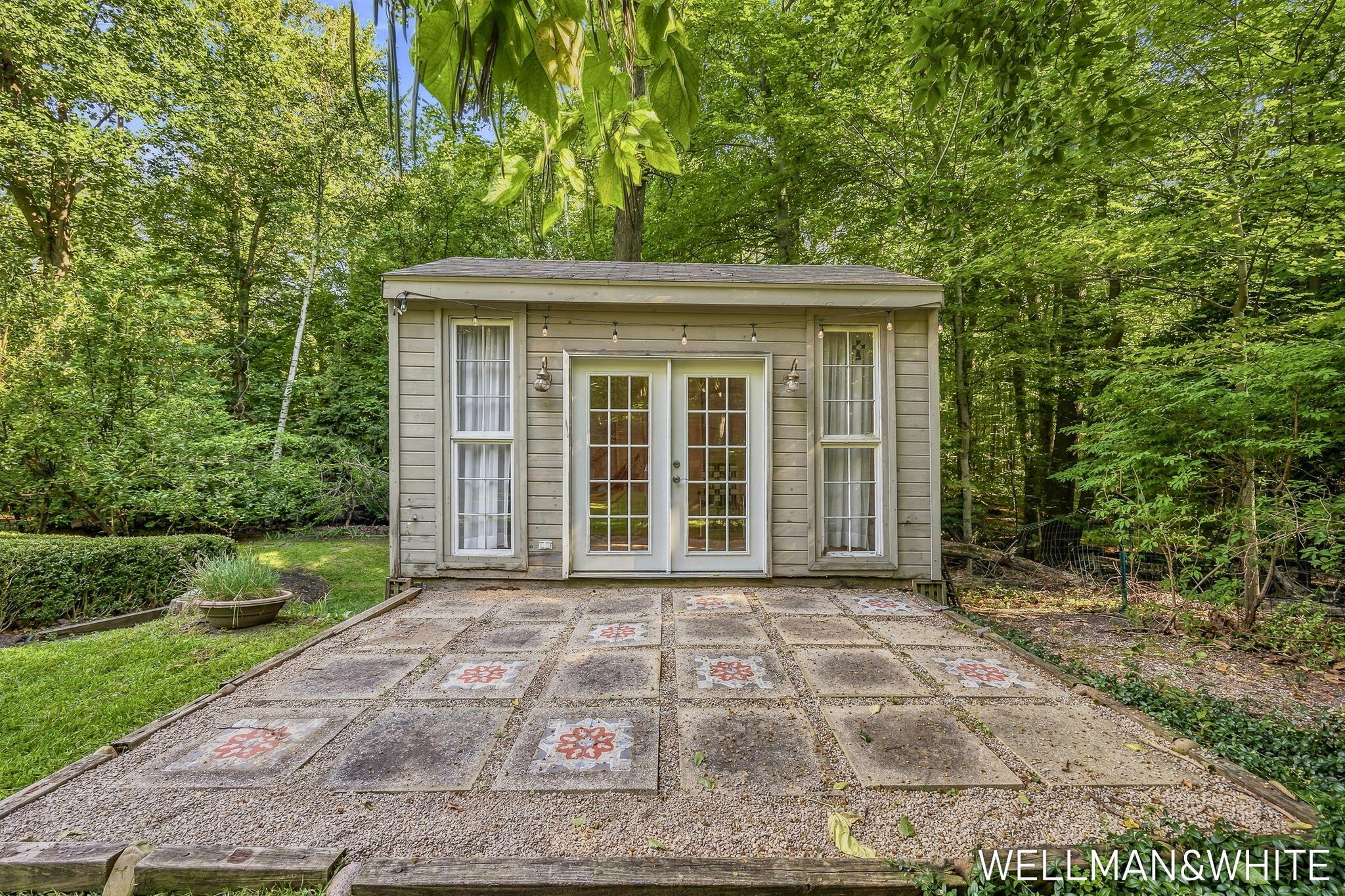 2675 Chestnut Lane Fennville MI 49408