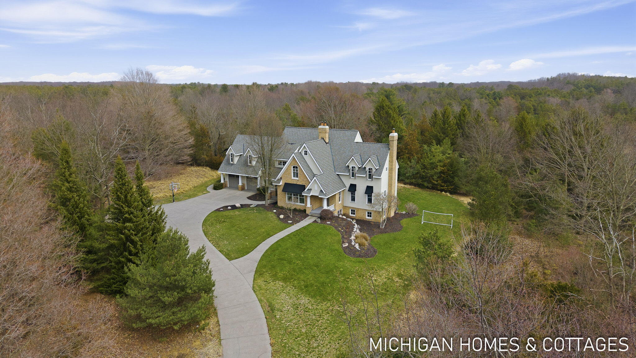 Holland MI, 5484 Lakeshore Avenue