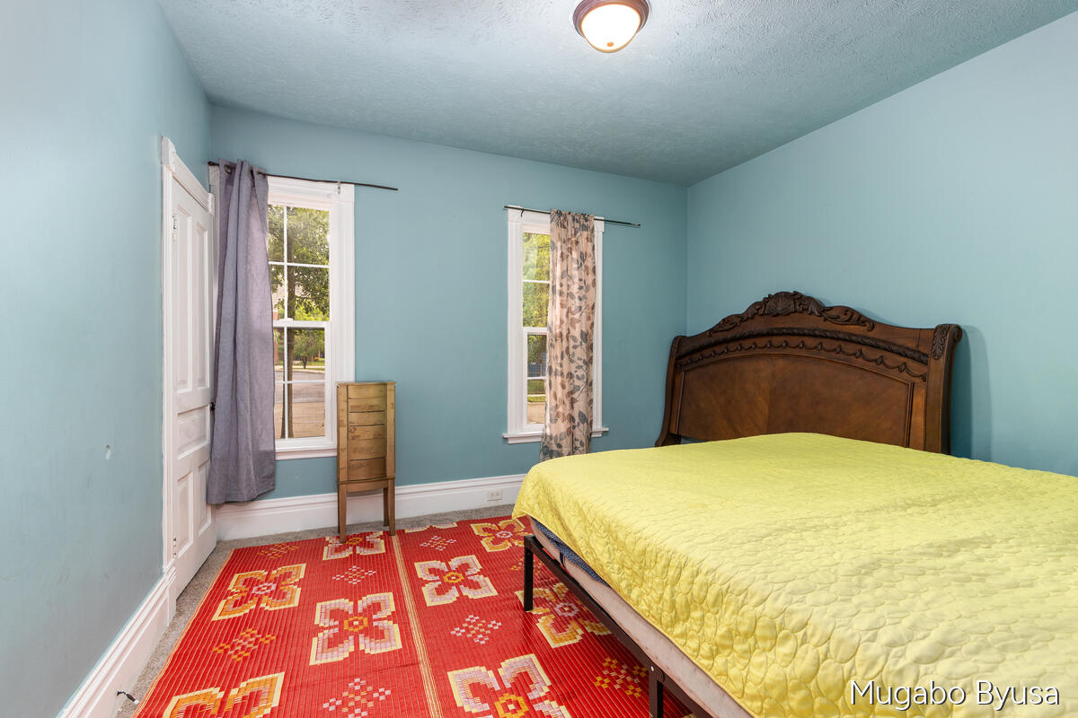 960 Temple Street SE Grand Rapids MI 49507