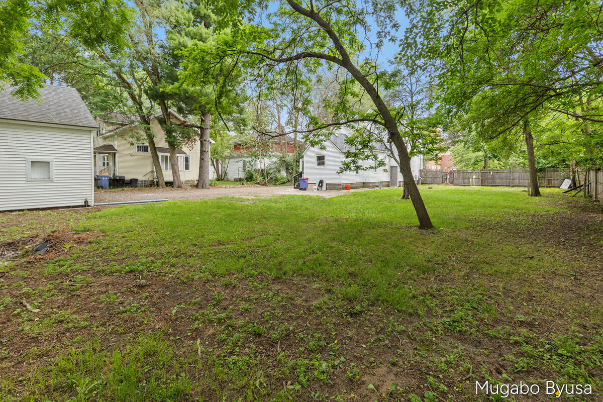 960 Temple Street SE Grand Rapids MI 49507