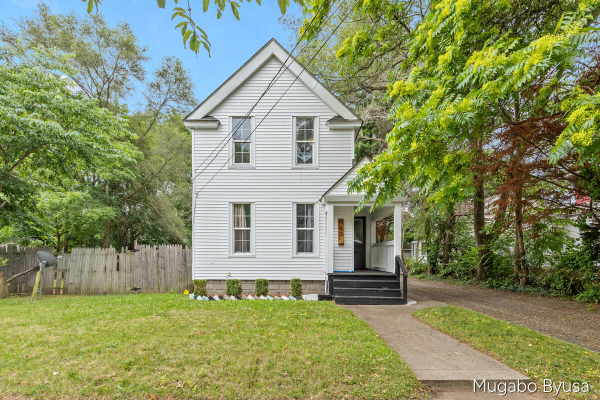 960 Temple Street SE Grand Rapids MI 49507