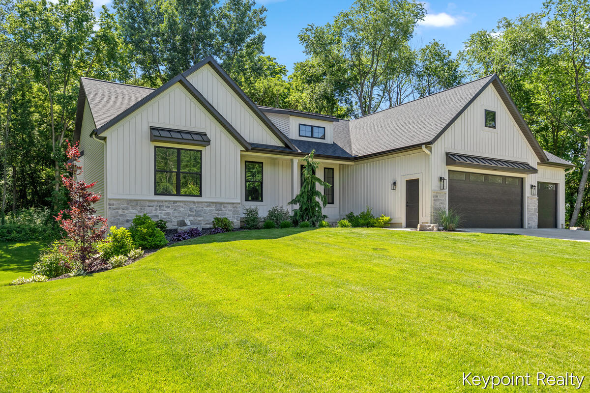4548 Winding Creek Lane Zeeland MI 49464