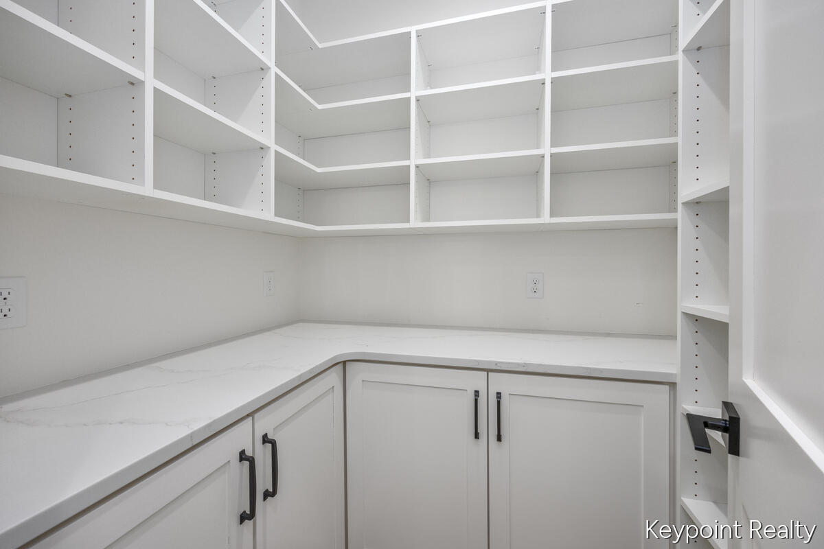 4548 Winding Creek Lane Zeeland MI 49464