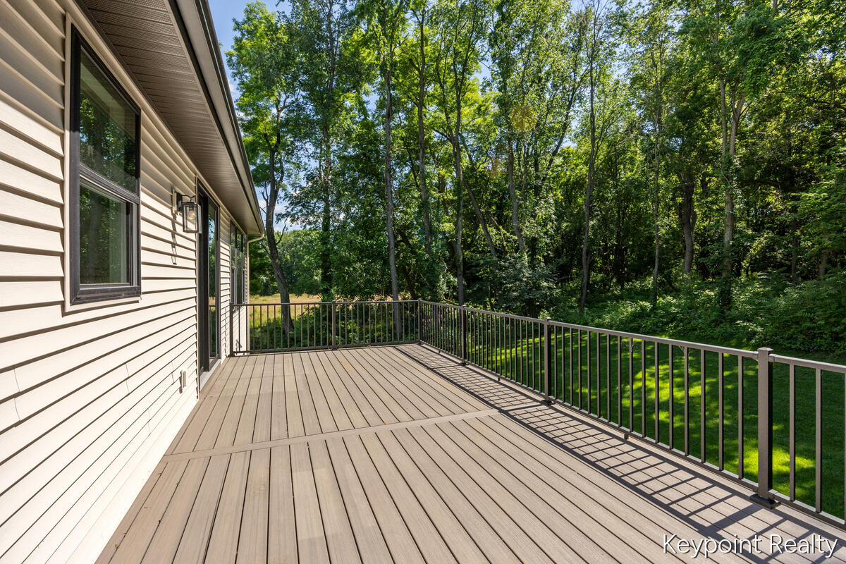4548 Winding Creek Lane Zeeland MI 49464