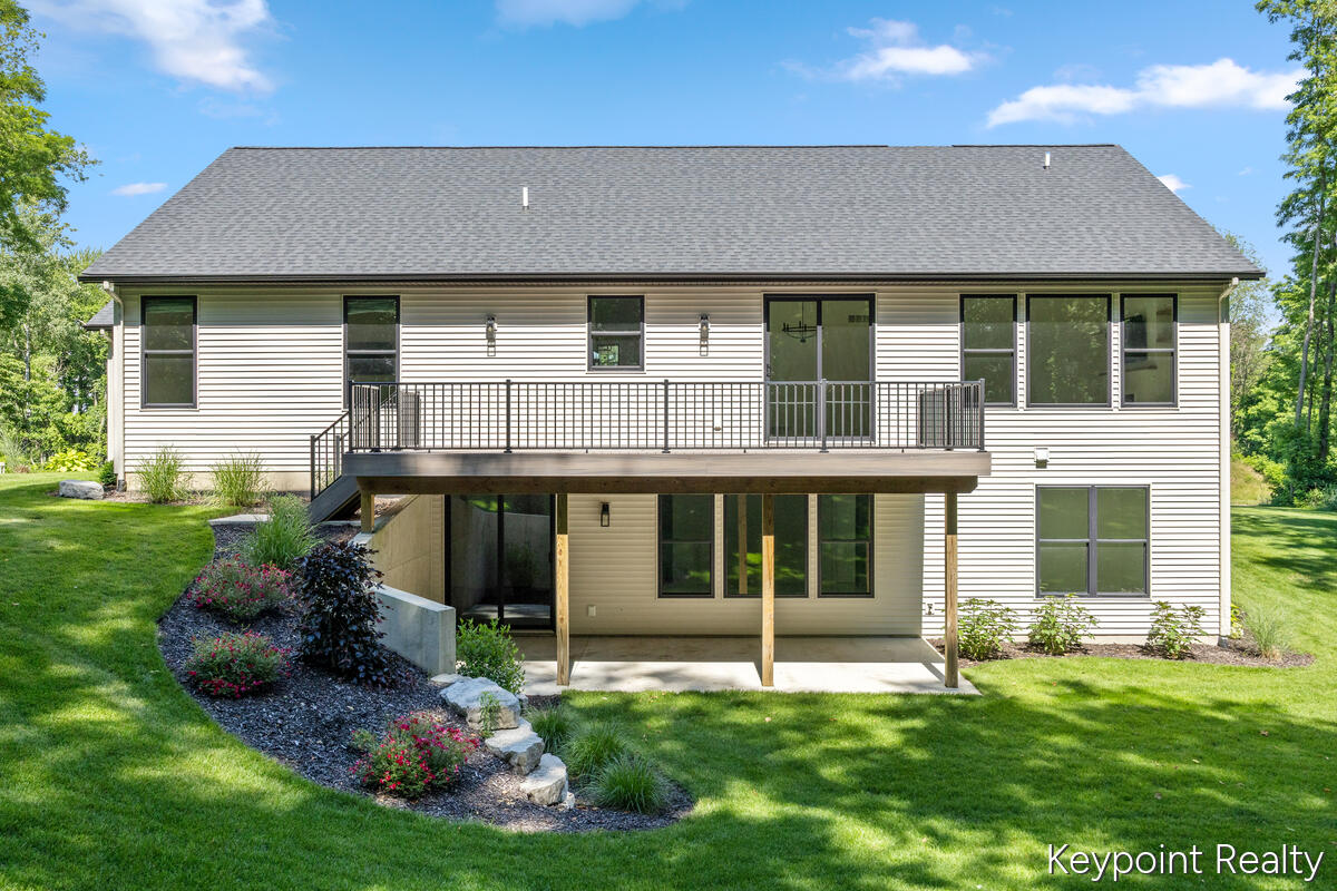 4548 Winding Creek Lane Zeeland MI 49464
