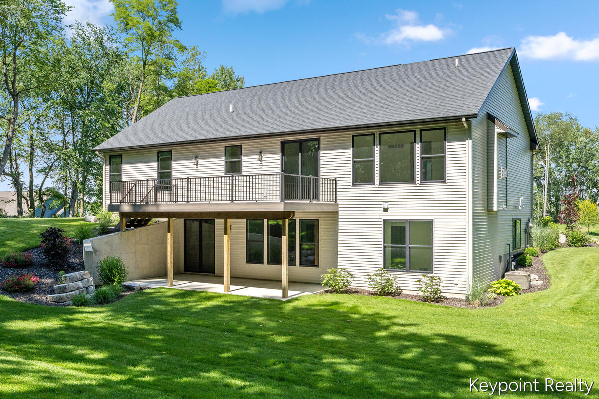 4548 Winding Creek Lane Zeeland MI 49464
