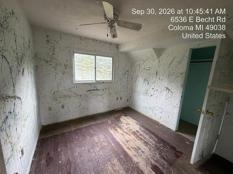 6536 E Becht Road Coloma MI 49038