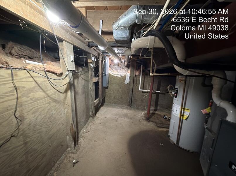 6536 E Becht Road Coloma MI 49038