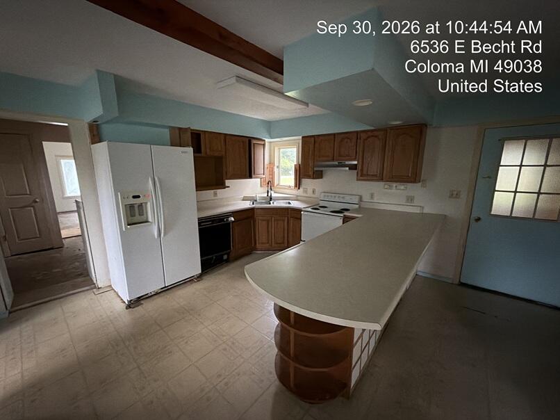 6536 E Becht Road Coloma MI 49038