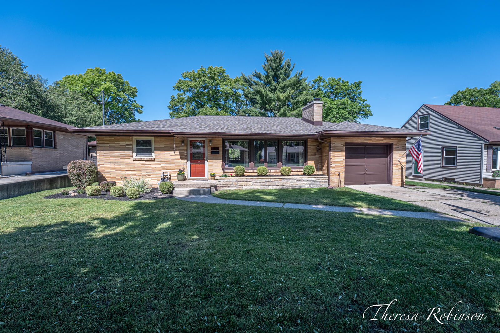 921 Burke Avenue NE Grand Rapids MI 49503