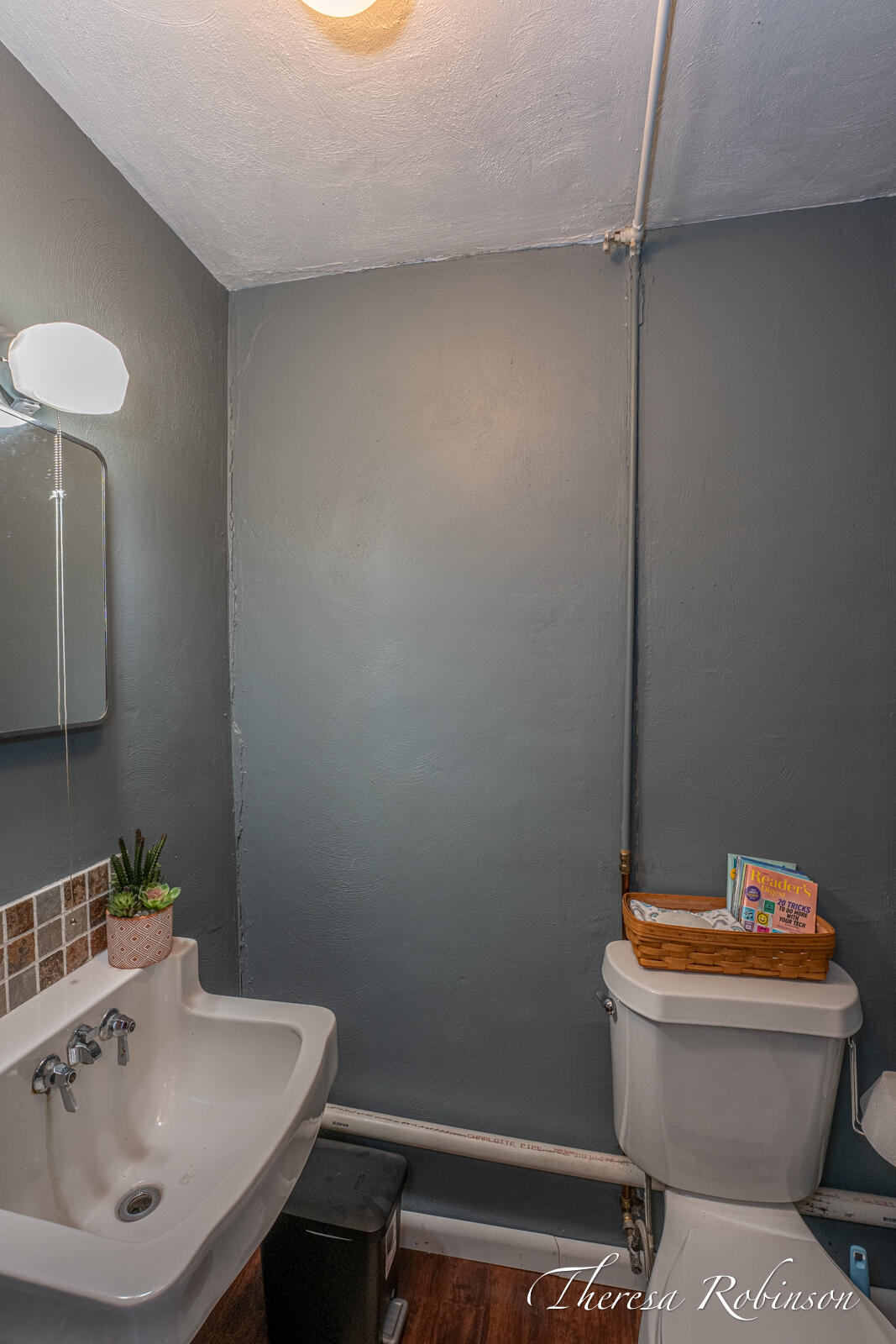 921 Burke Avenue NE Grand Rapids MI 49503