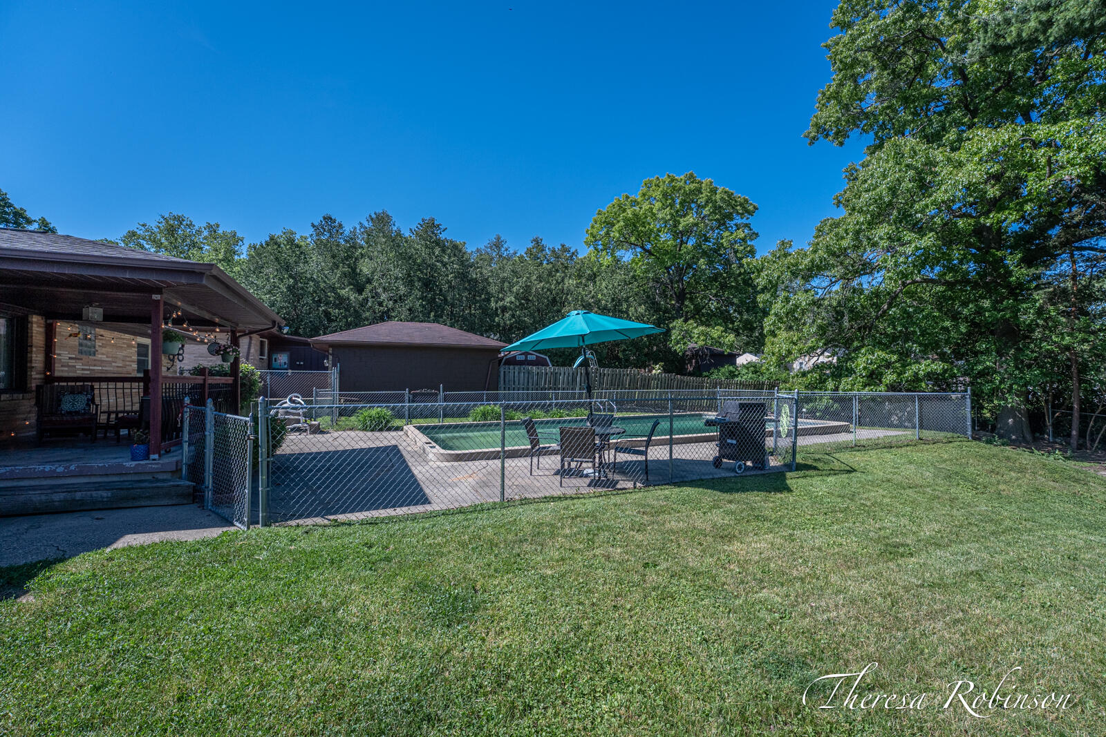 921 Burke Avenue NE Grand Rapids MI 49503