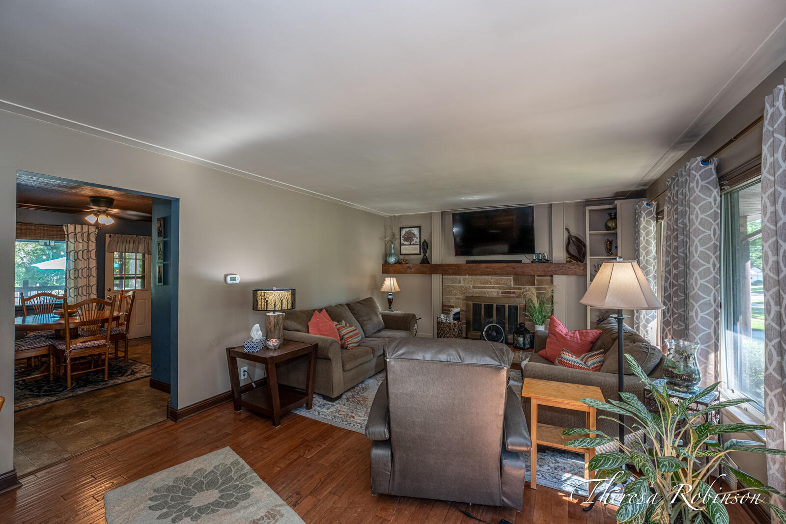921 Burke Avenue NE Grand Rapids MI 49503
