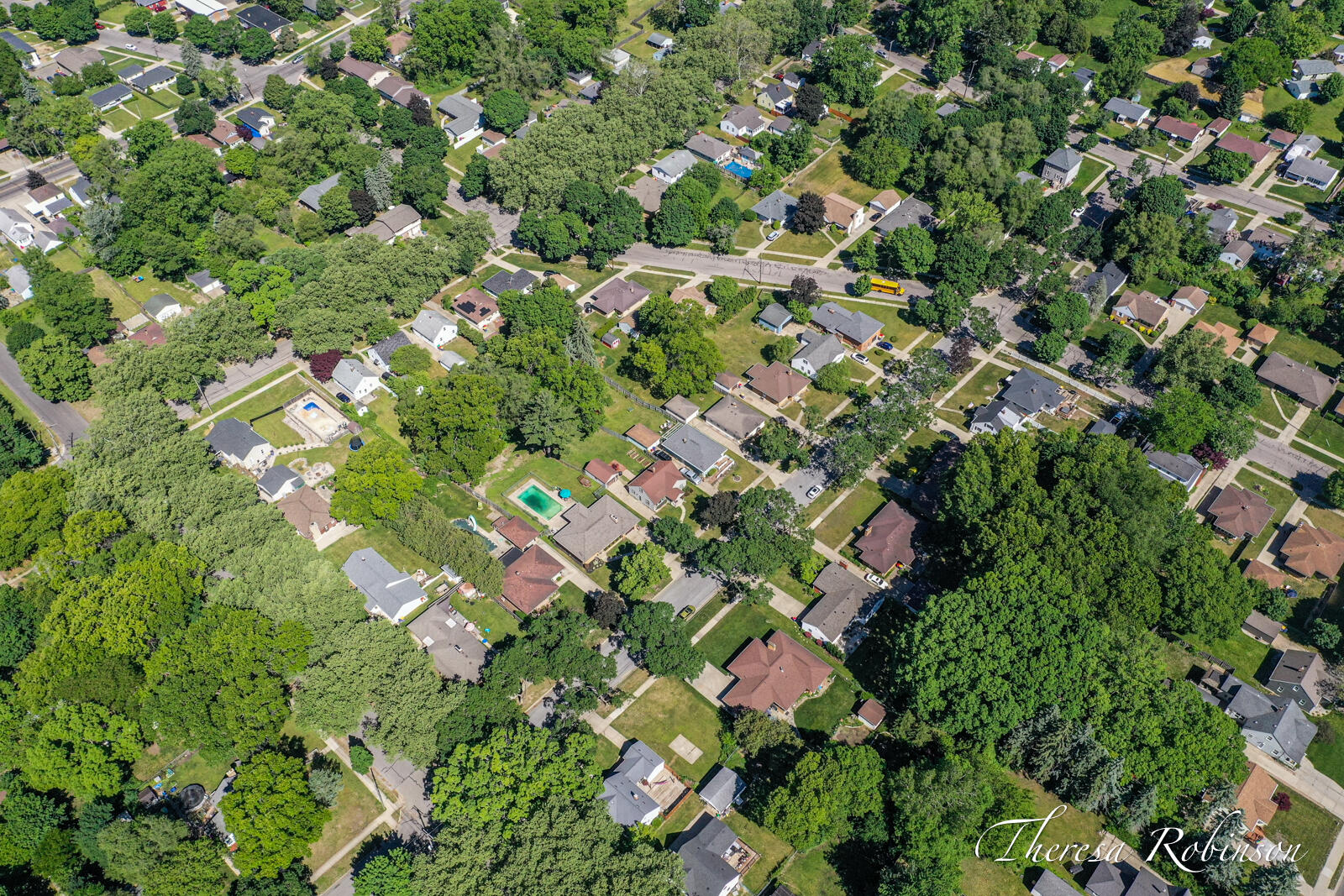 921 Burke Avenue NE Grand Rapids MI 49503