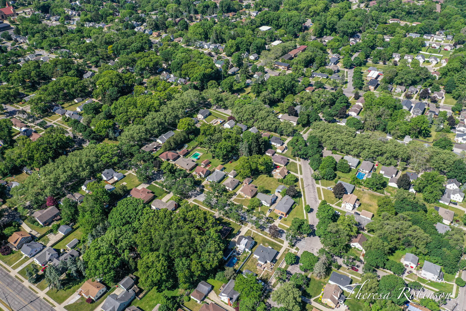 921 Burke Avenue NE Grand Rapids MI 49503