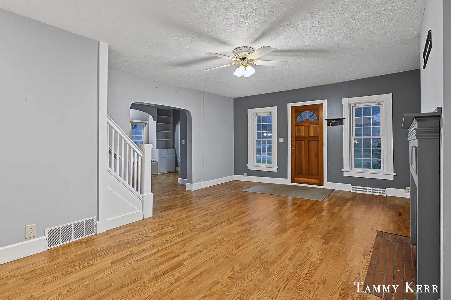 826 Phoenix Street South Haven MI 49090