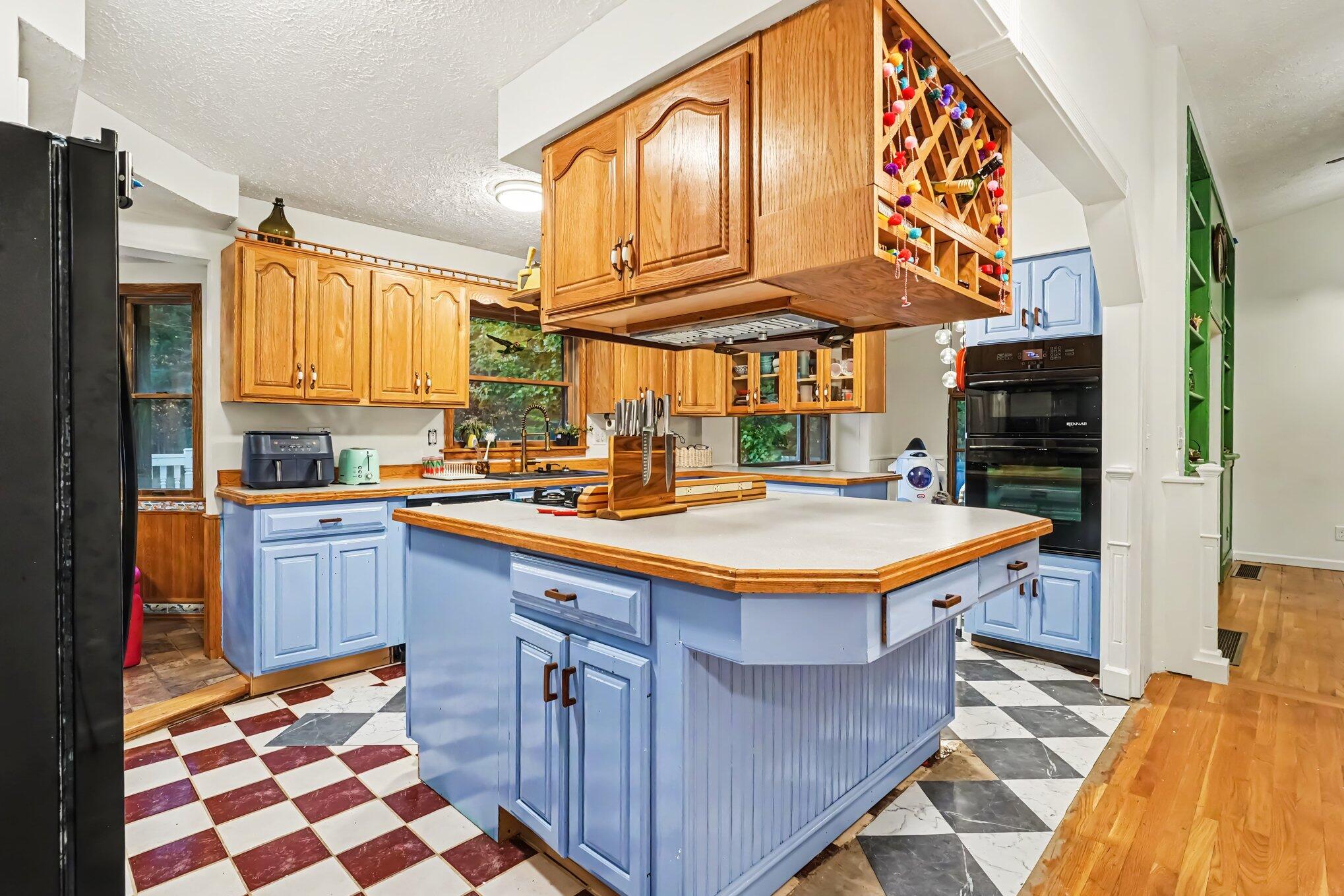 4251 W Giles Road Muskegon MI 49445