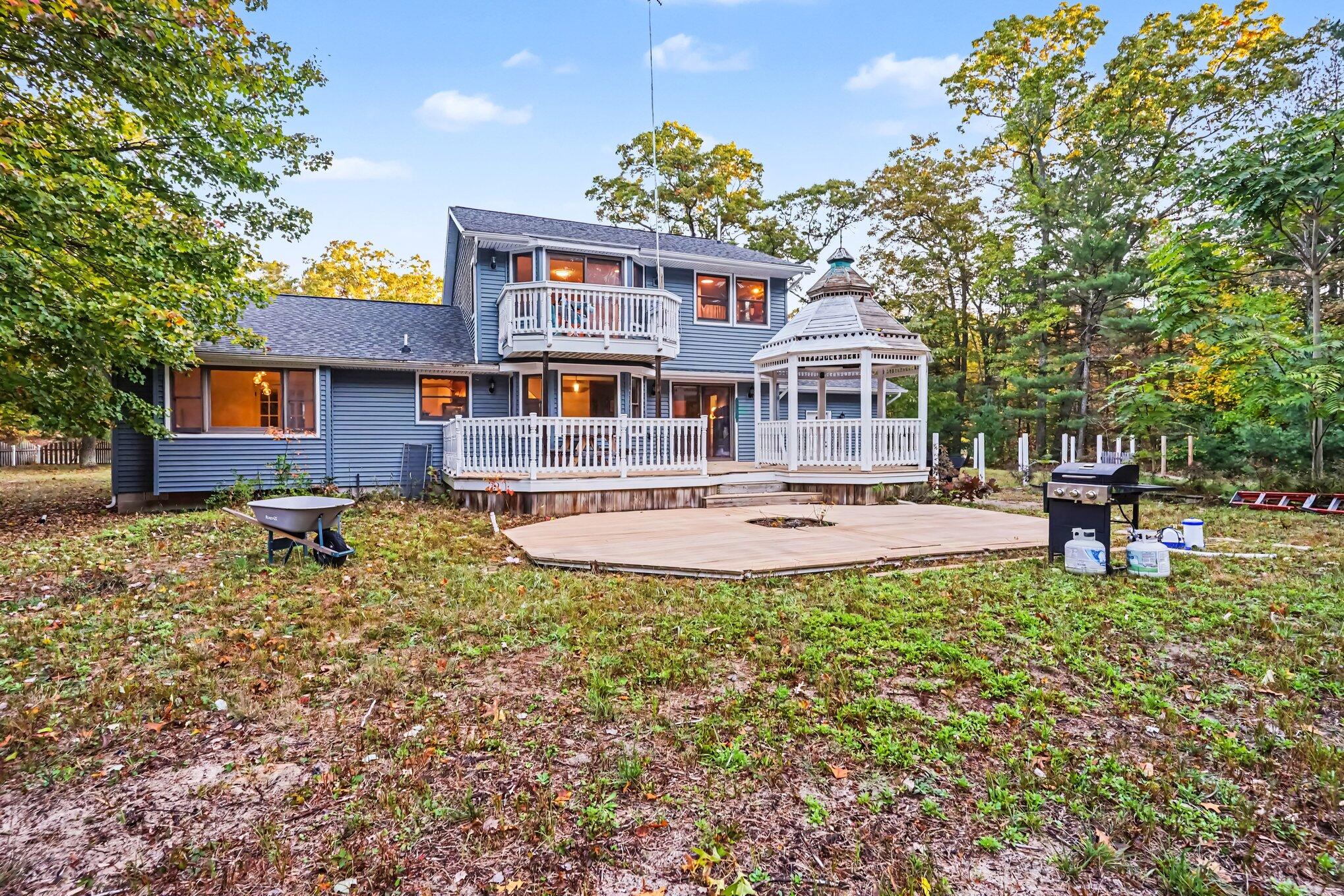 4251 W Giles Road Muskegon MI 49445