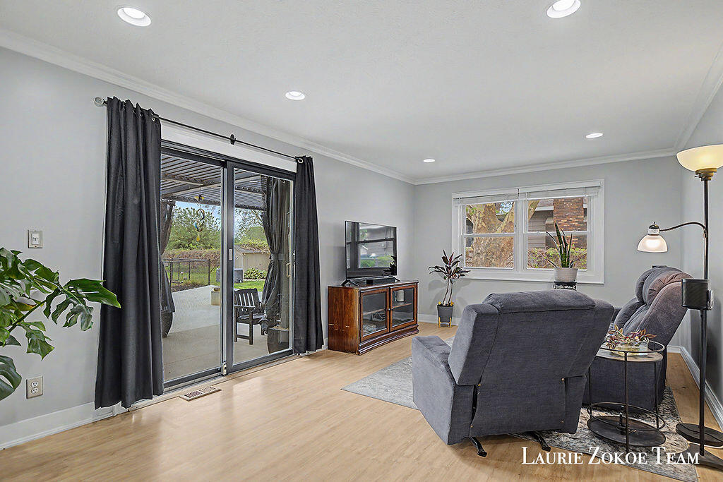 4564 Fenwood Street SW Grand Rapids MI 49534
