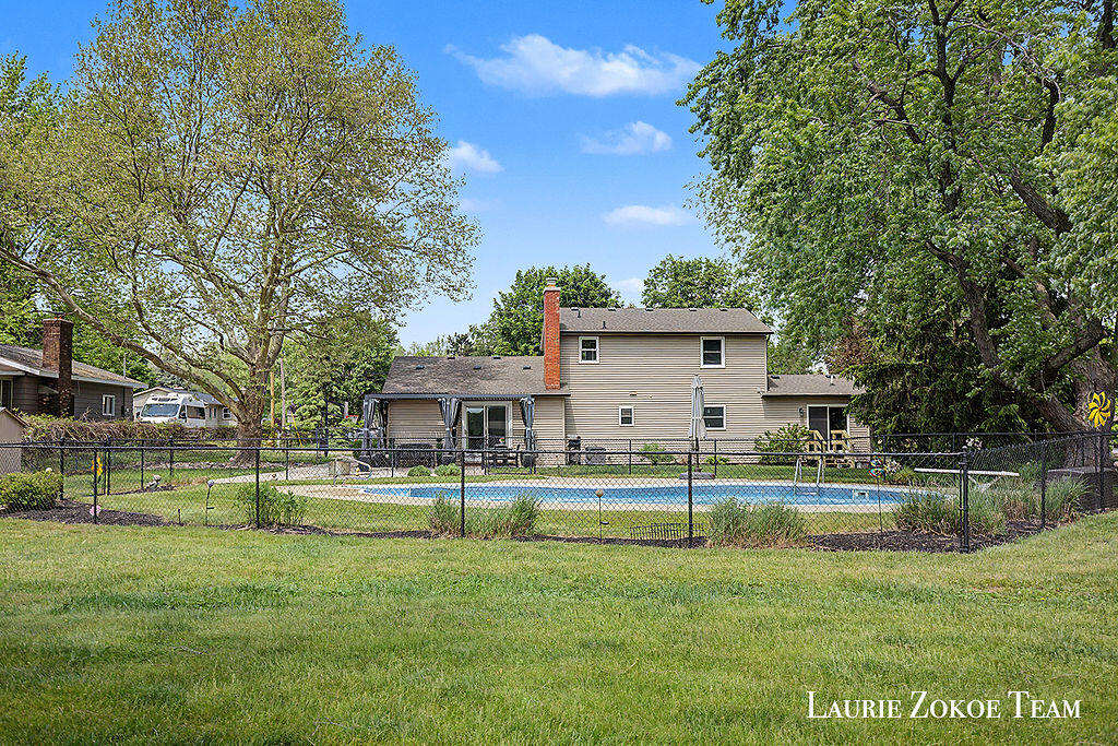 4564 Fenwood Street SW Grand Rapids MI 49534