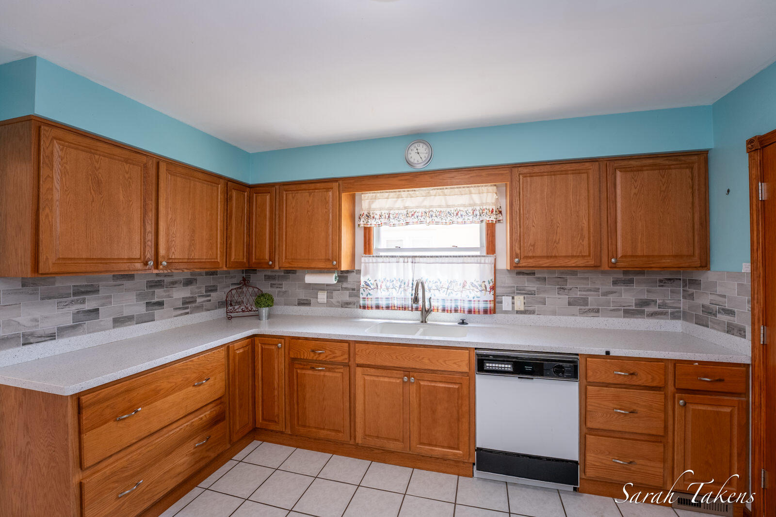 926 Franklin Avenue Grand Haven MI 49417