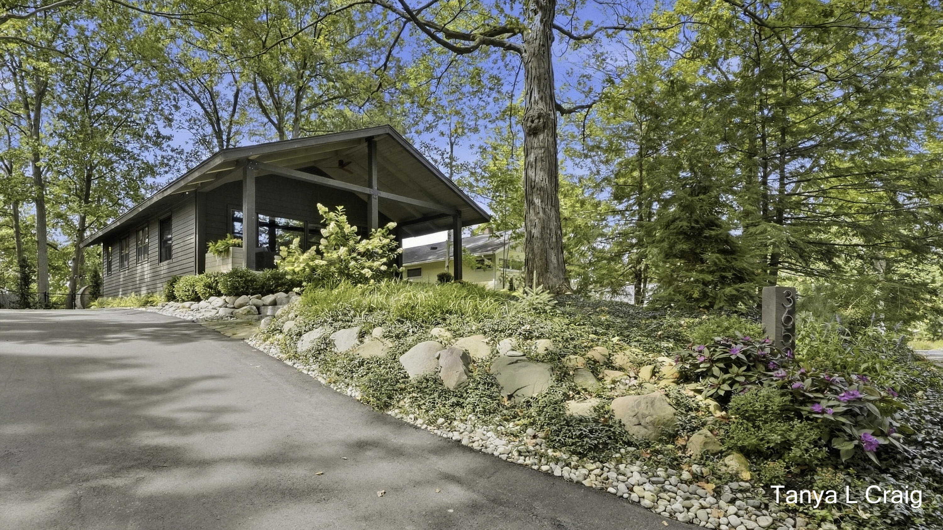 3652 Reeds Lake Boulevard SE Grand Rapids MI 49506