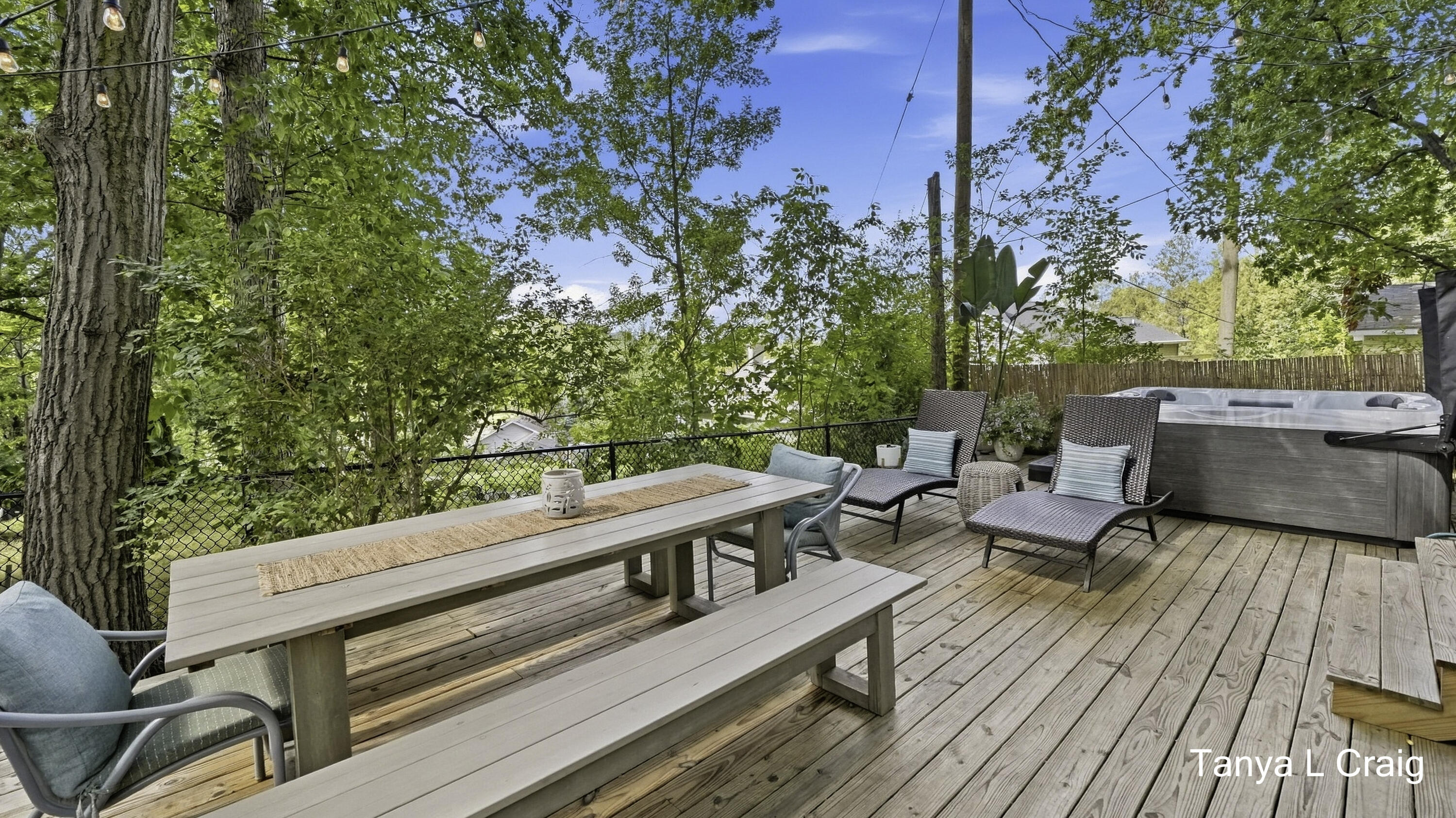 3652 Reeds Lake Boulevard SE Grand Rapids MI 49506