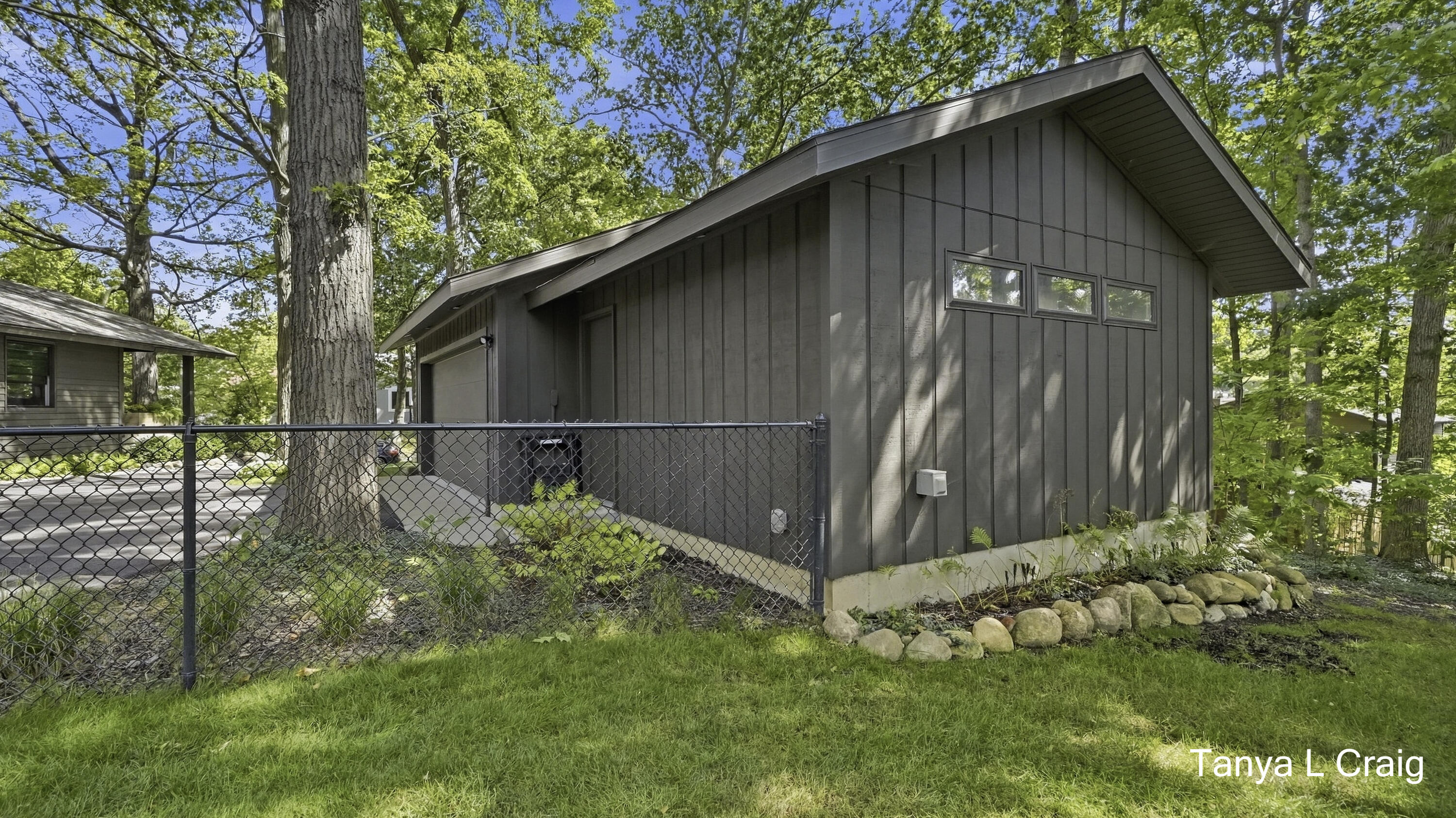 3652 Reeds Lake Boulevard SE Grand Rapids MI 49506