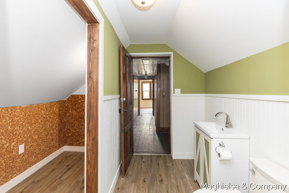 1106 Alpine Avenue NW Grand Rapids MI 49504