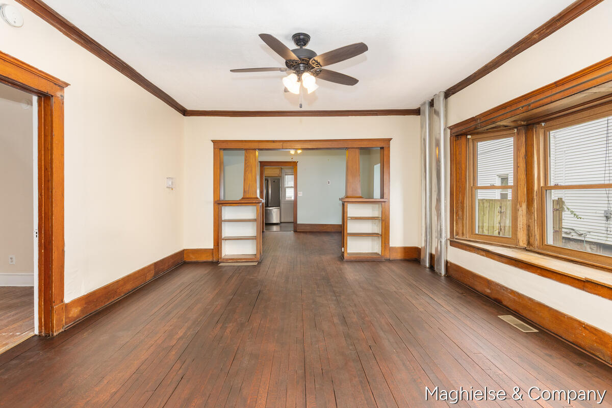 1106 Alpine Avenue NW Grand Rapids MI 49504