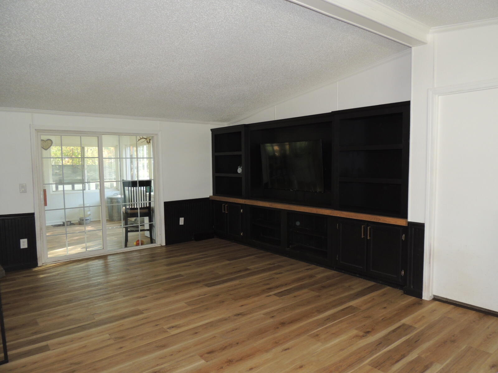 2507 Beach Court Allegan MI 49010