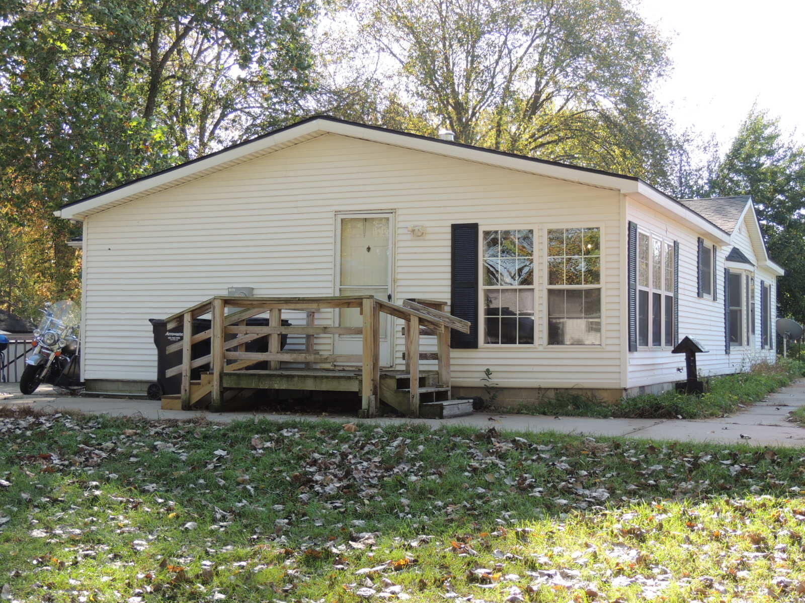 2507 Beach Court Allegan MI 49010