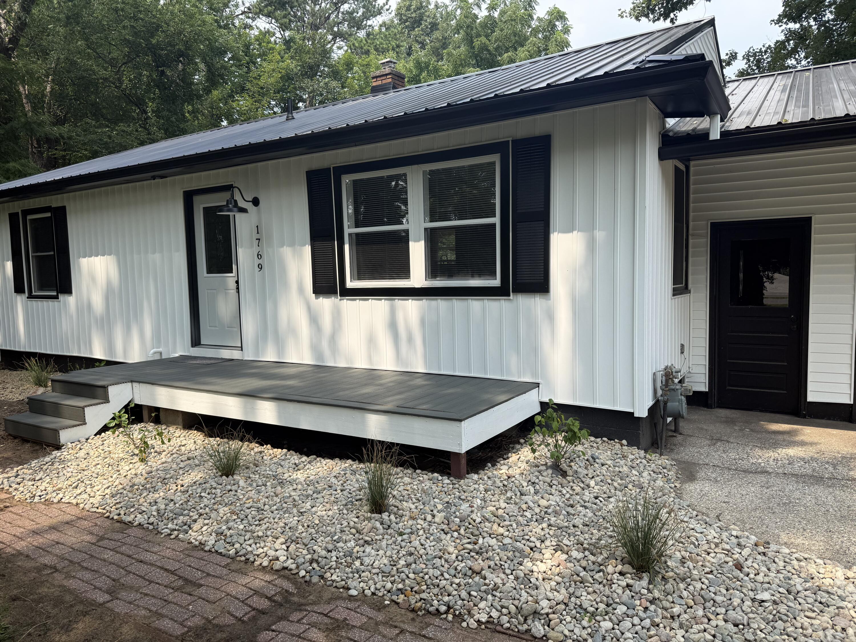 1769 Perry Street Holland MI 49424