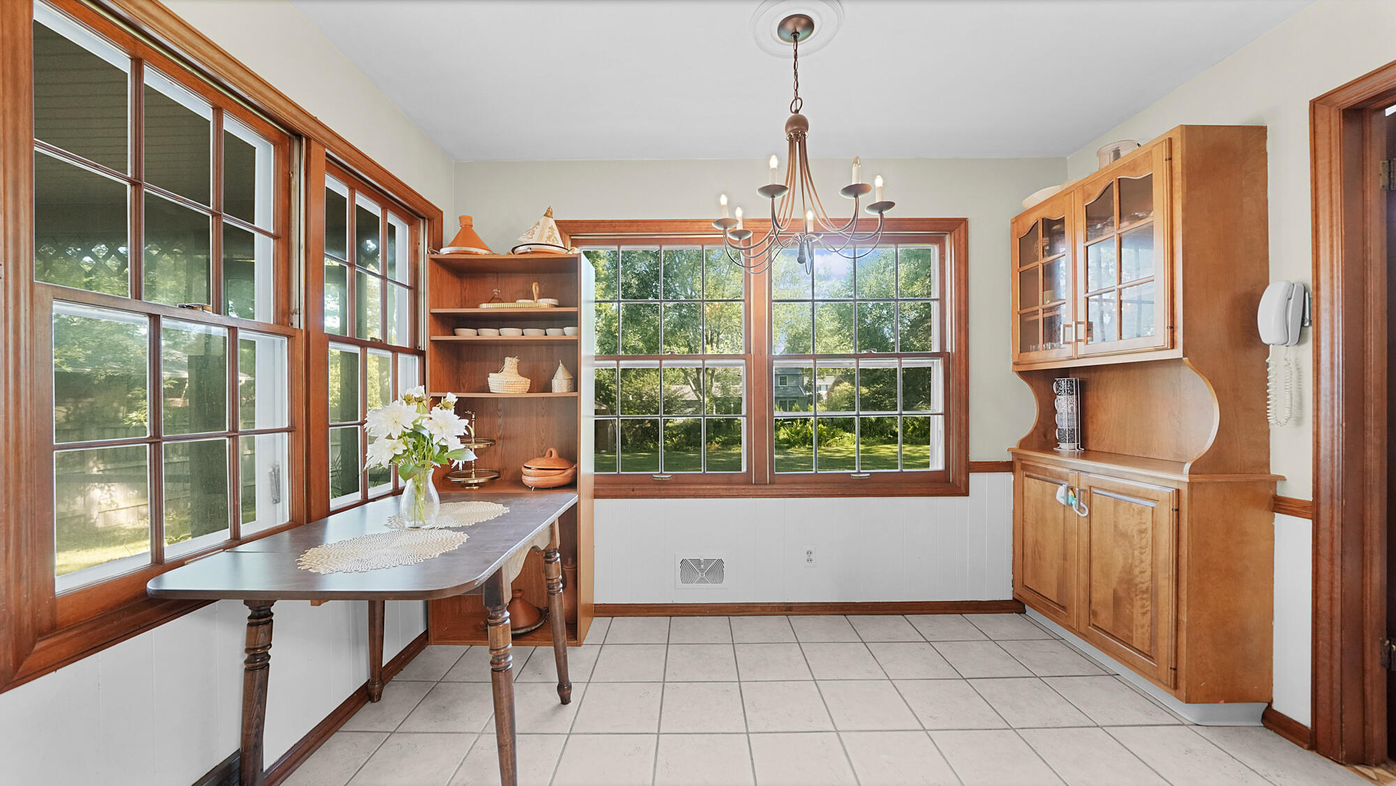 1731 Clearbrook Street SE Grand Rapids MI 49508