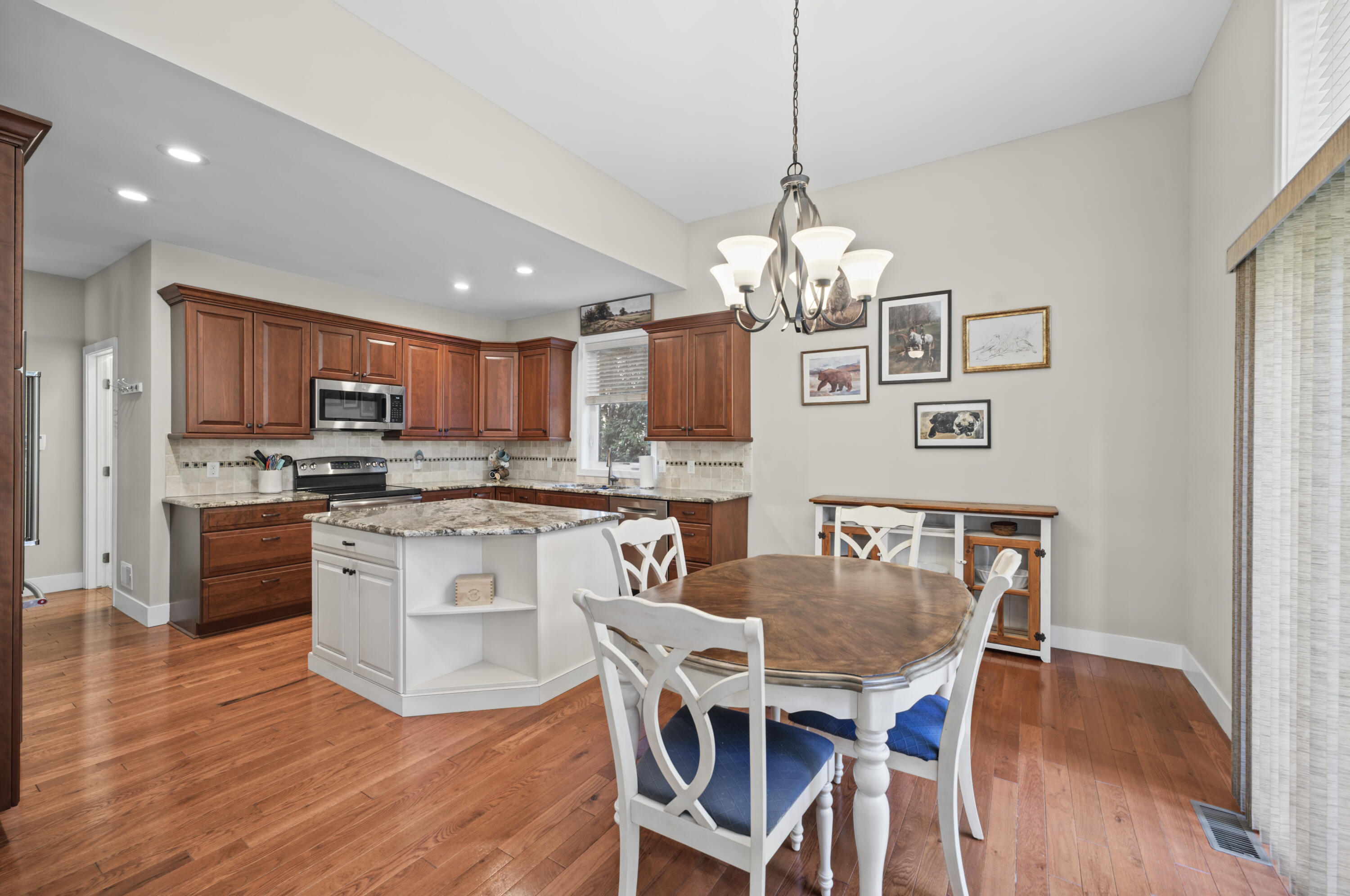 3225 Jacob's Circle Kalamazoo MI 49009