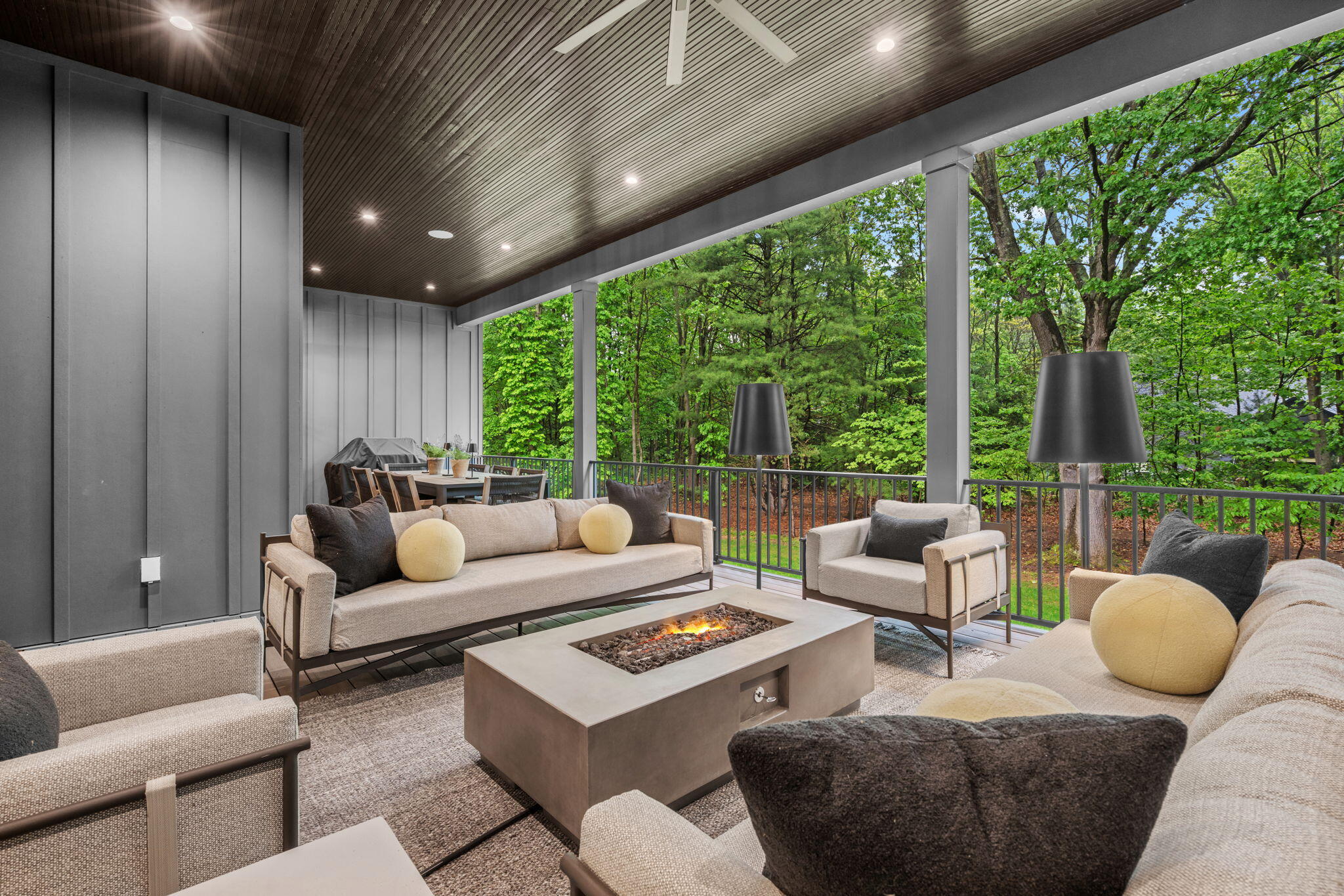 3341 Gaslight Lane Saugatuck MI 49453