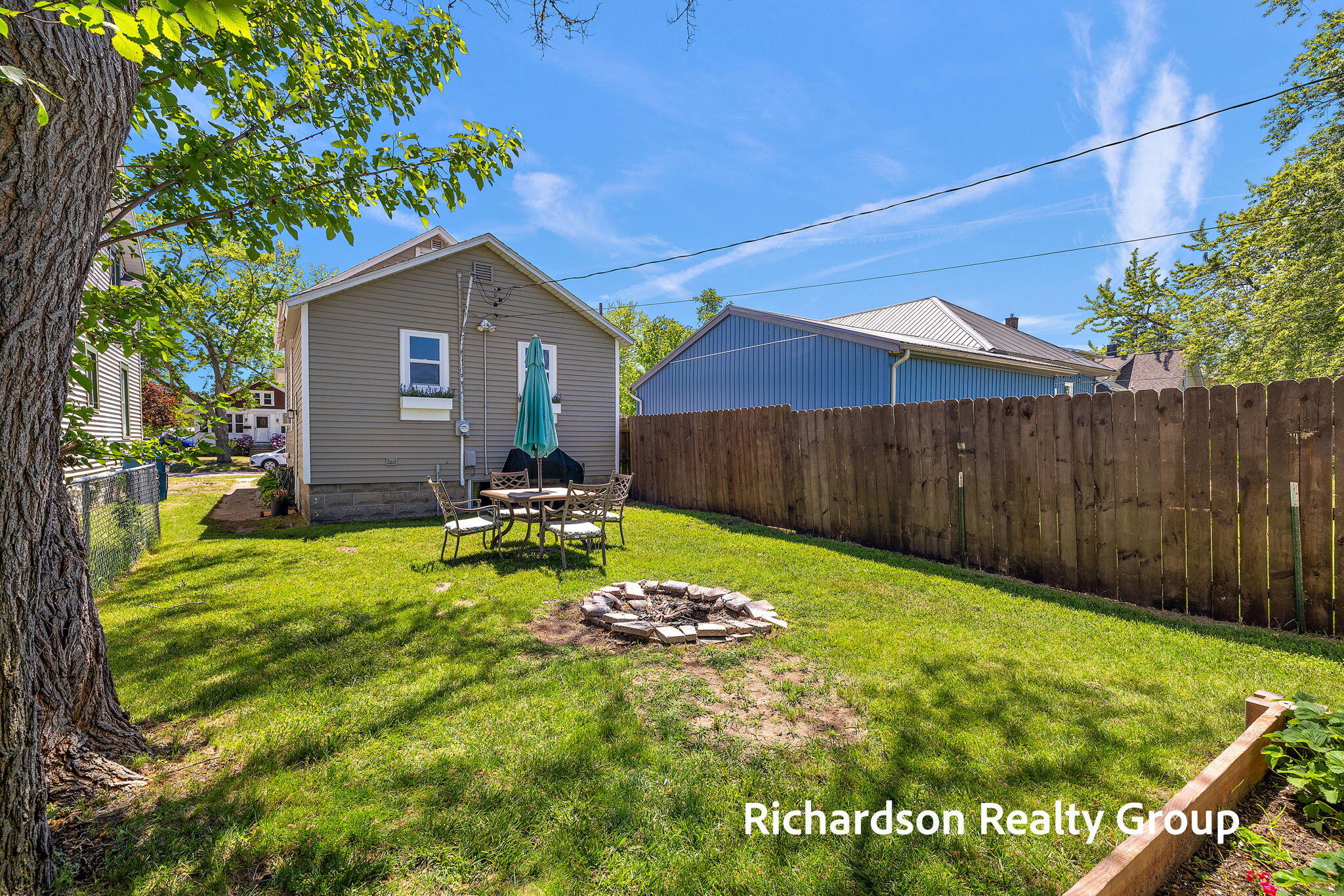 1347 Columbus Avenue Grand Haven MI 49417