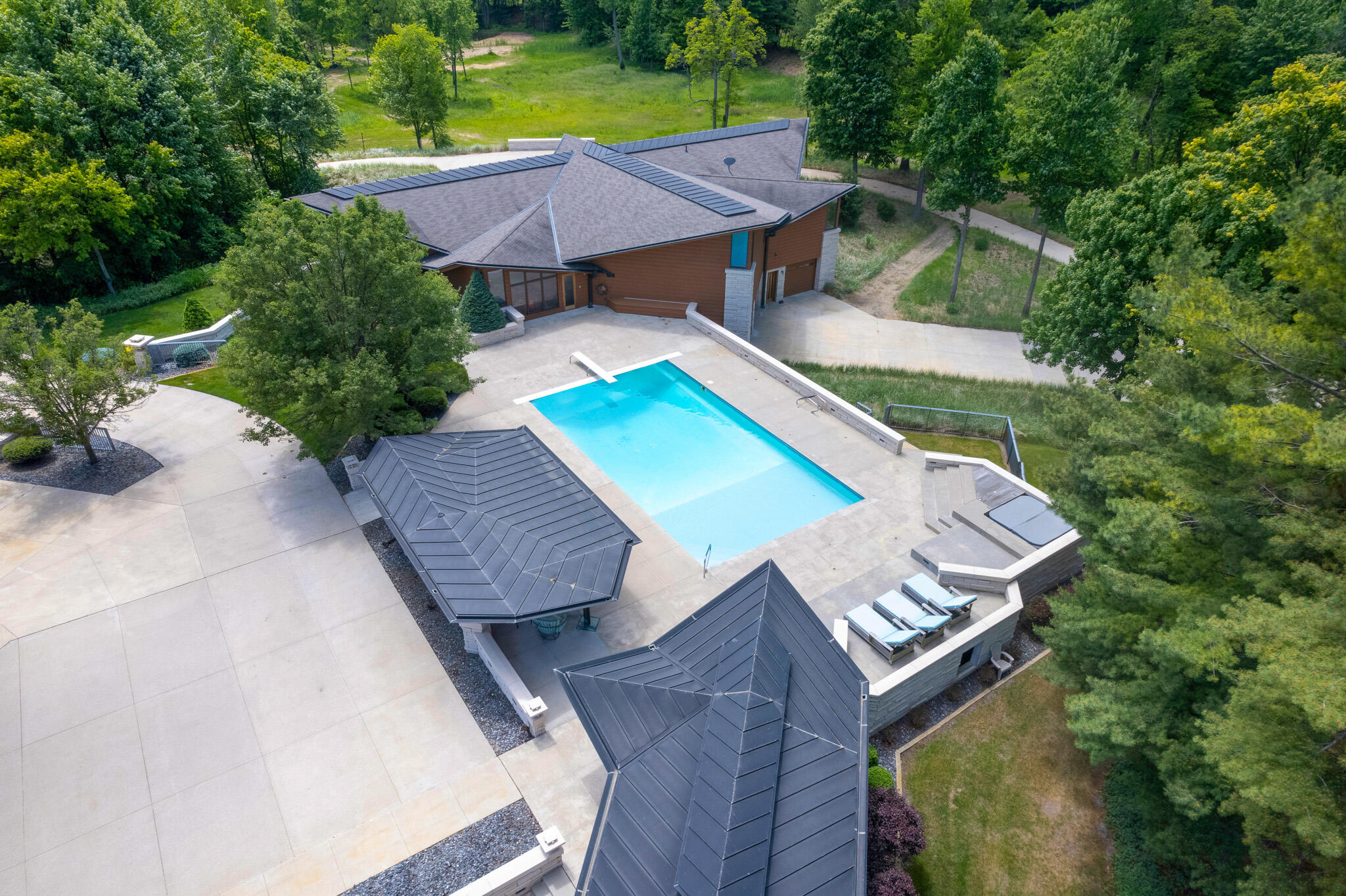 6479 144th Avenue Holland MI 49423