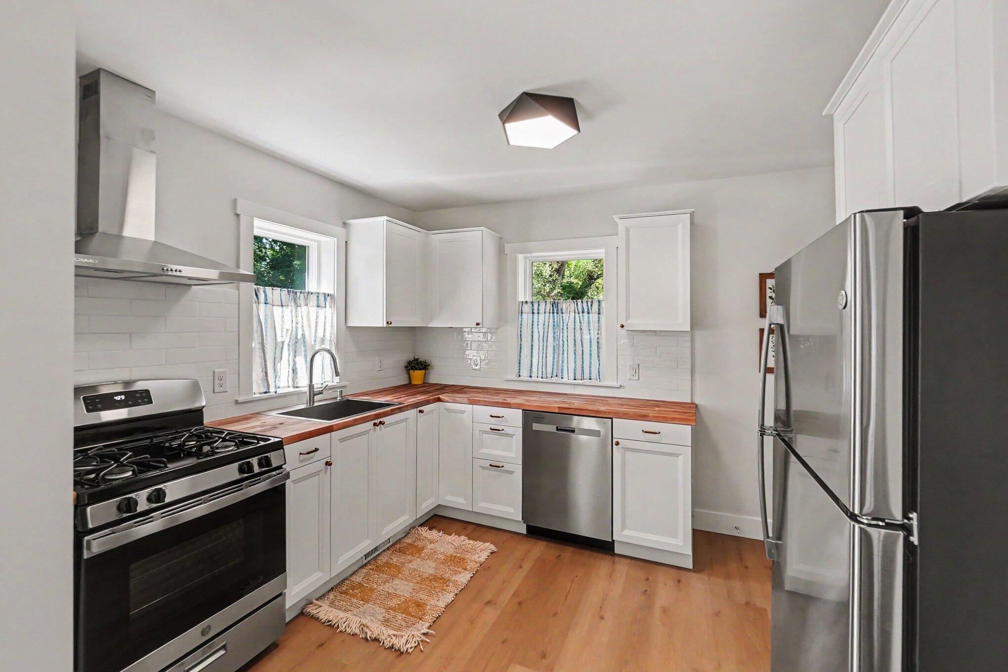 1078 Aurora Avenue Muskegon MI 49442