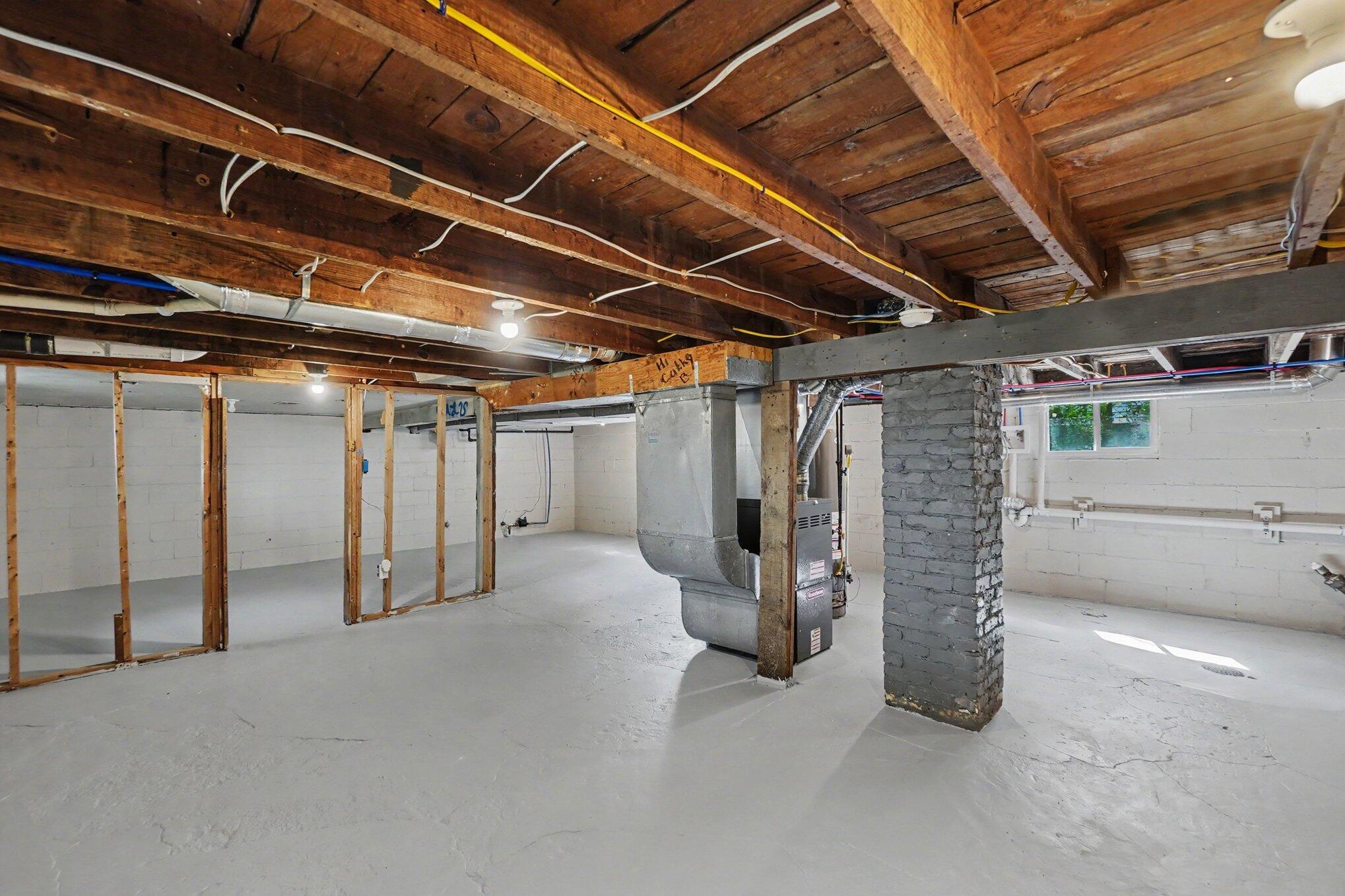 1078 Aurora Avenue Muskegon MI 49442