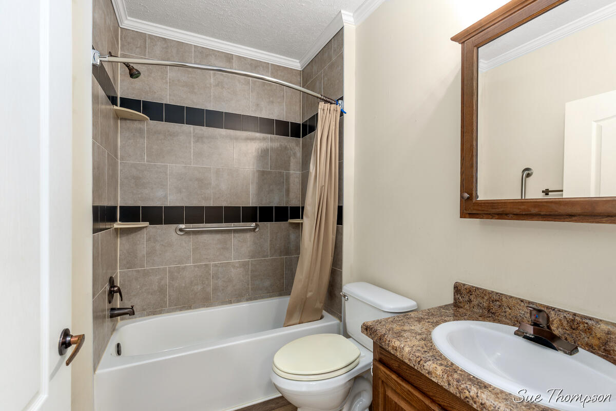 5728 Kingsley Drive Rockford MI 49341