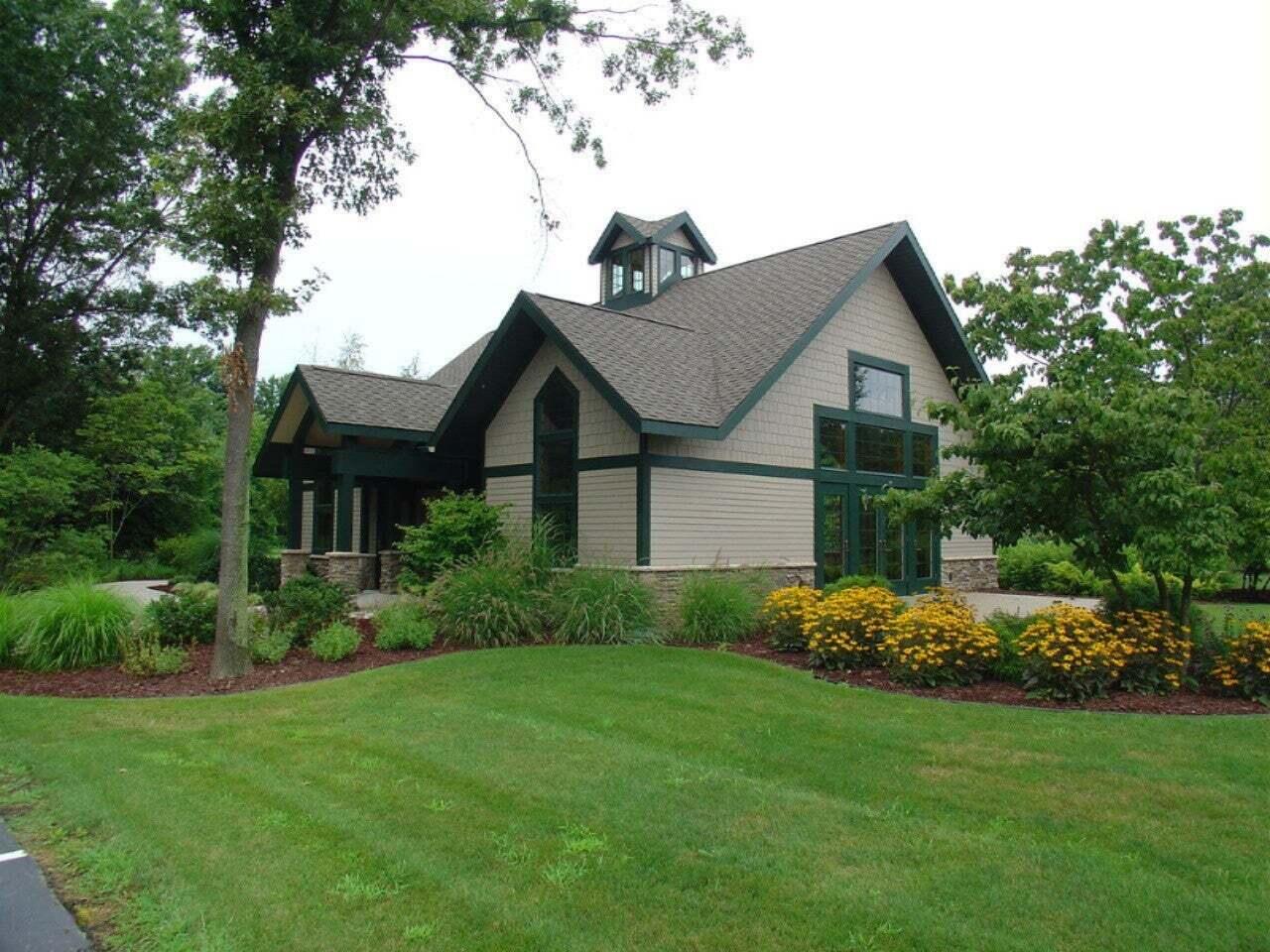 2550 Heritage Way Stevensville MI 49127