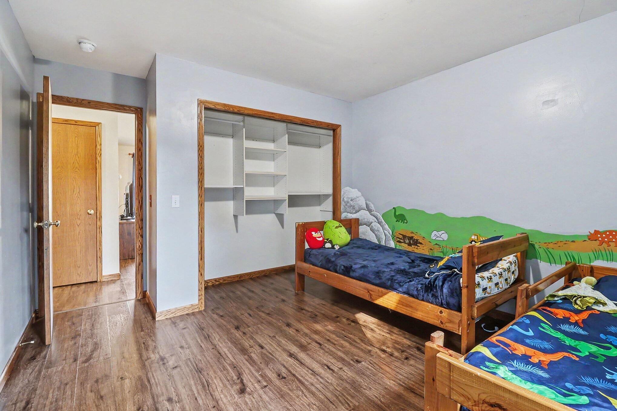 1918 Eisenhower Lane Ludington MI 49431