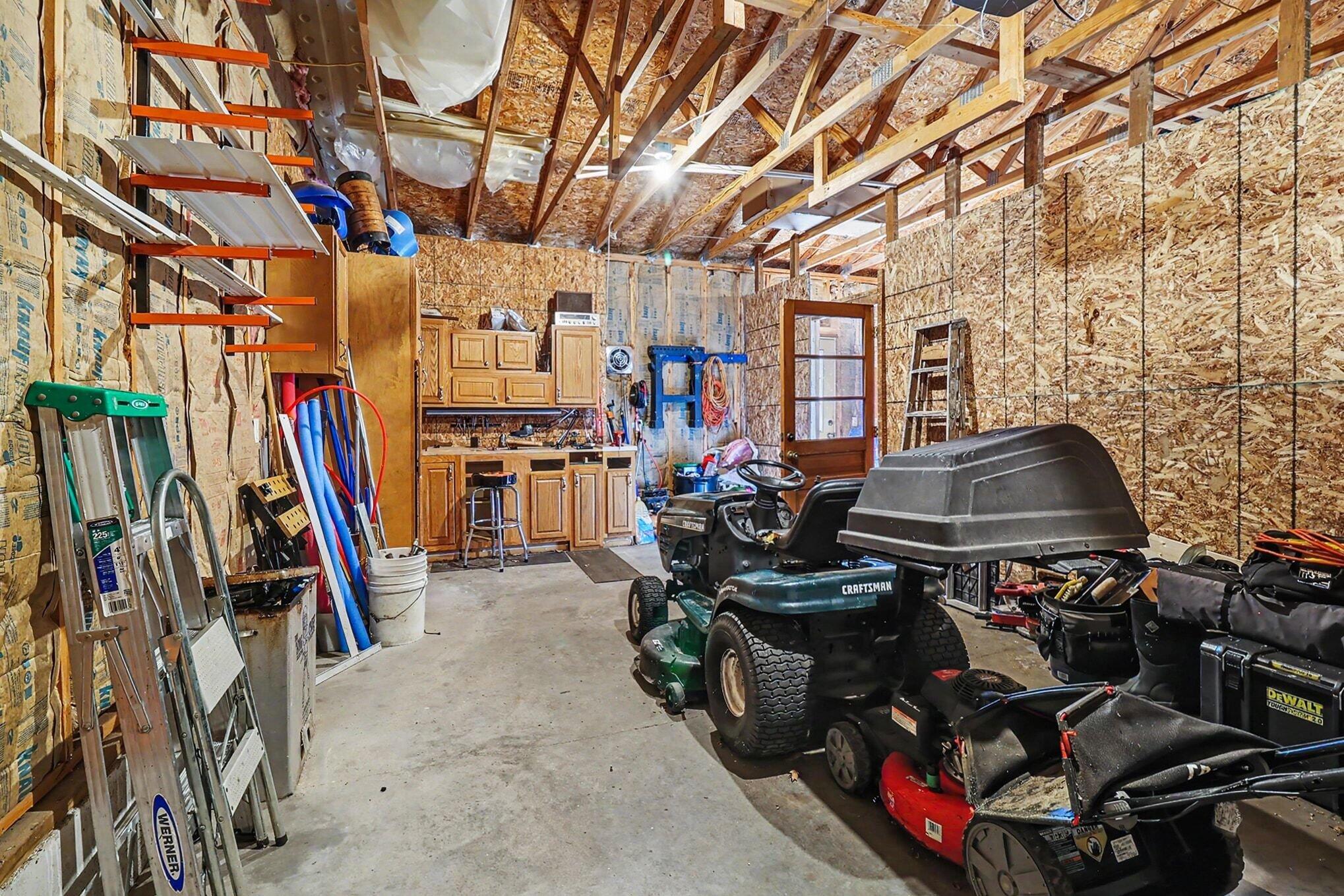 1918 Eisenhower Lane Ludington MI 49431