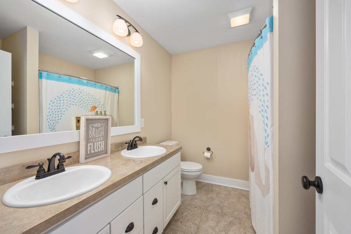 5308 Settlers Grove Road NE Ada MI 49301
