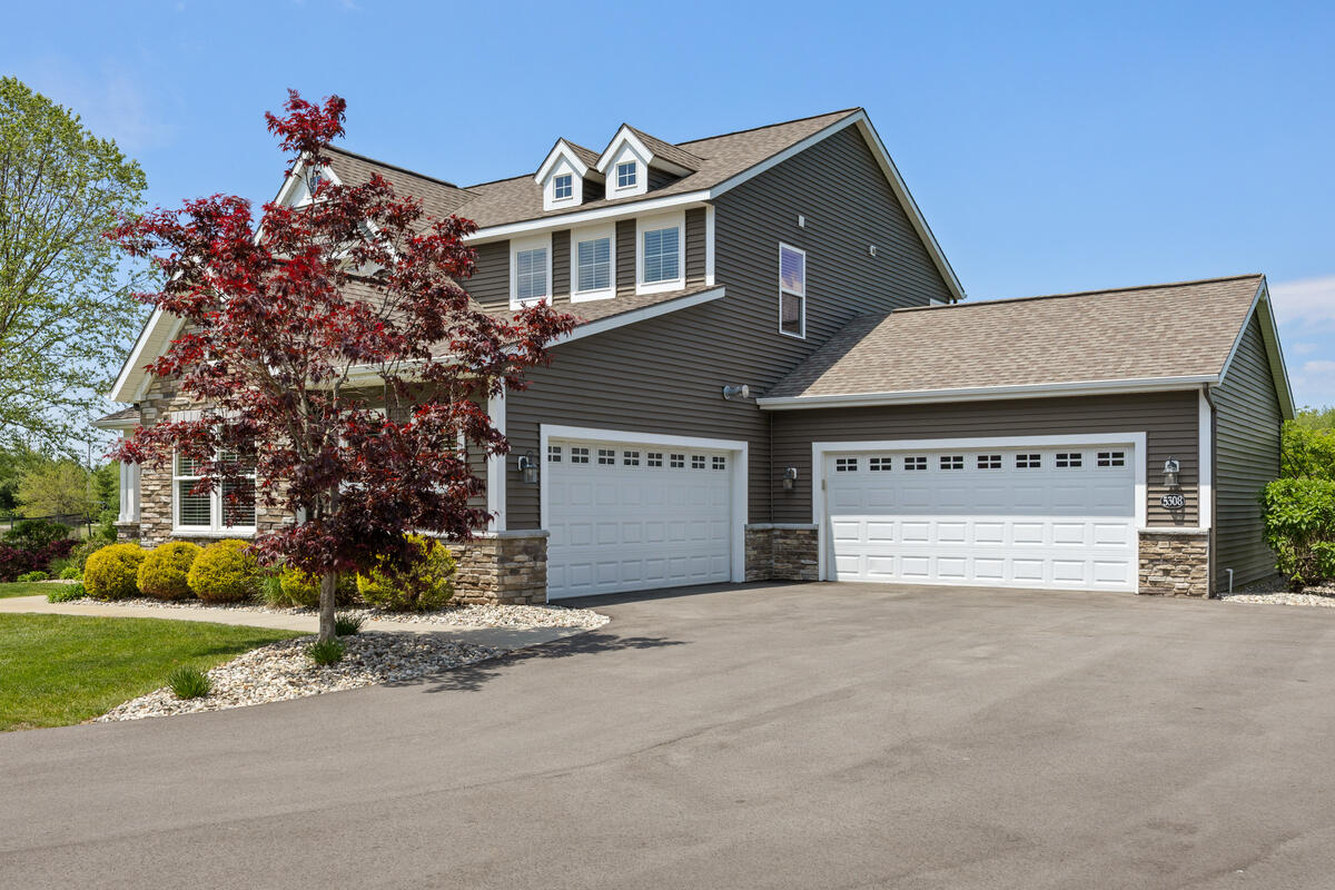 5308 Settlers Grove Road NE Ada MI 49301