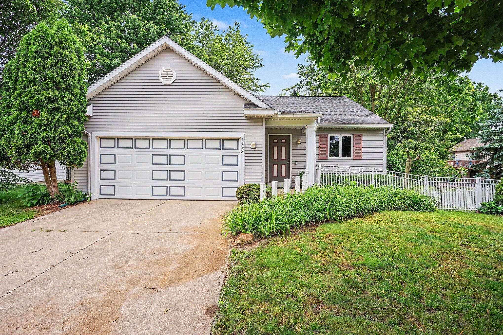 2922 Riley Ridge Road Holland MI 49424